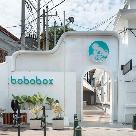 Bobobox Kota Lama Hostel Semarang Bagian luar foto